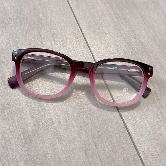Saveyewear Accessories - NWOT SAVEYEWEAR Purple Reader Glasses +1.75